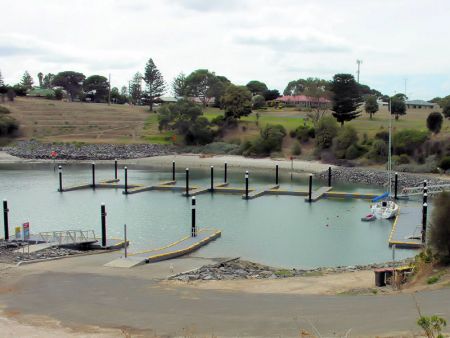 Christmas-Cove-Boat-Ramp-01-800